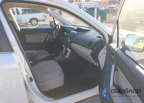 2015 Subaru Forester 2.5I Limited z USA, uszkodzony, nr VIN JF2SJARC0FH495501